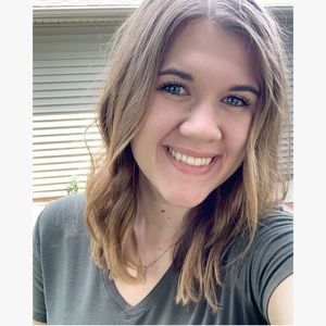 Meet your Posher, Alli